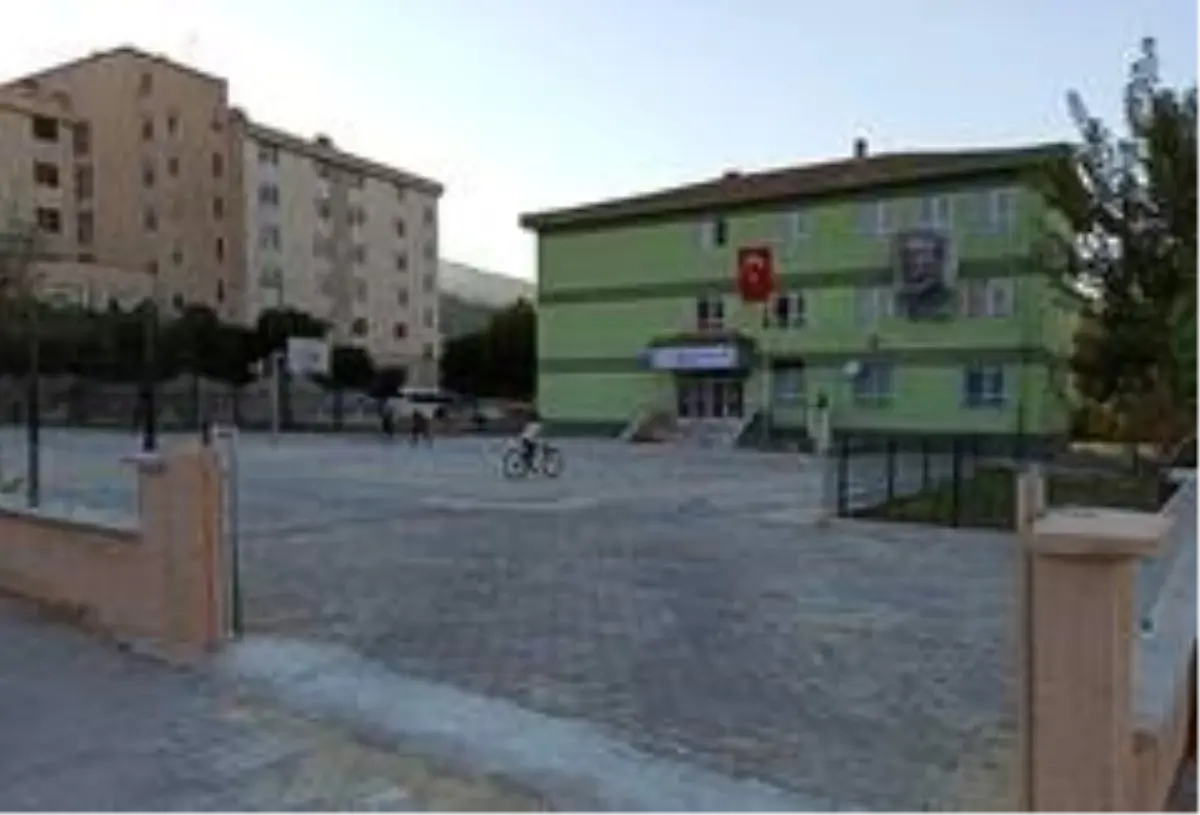 Son Dakika: Çocuklar teşekkür ederek Başkan Zolan\'a seslendi