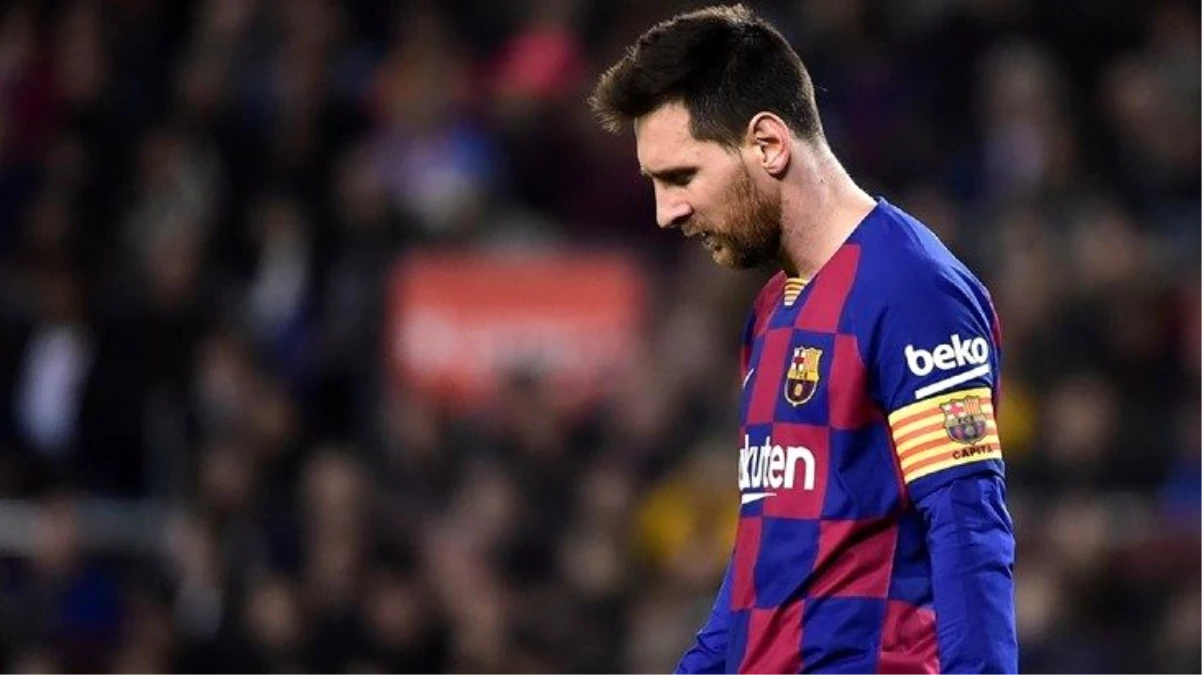 Messi\'nin, yeni sözleşmeyi kabul etmemesi halinde kadro dışı kalması gündeme geldi