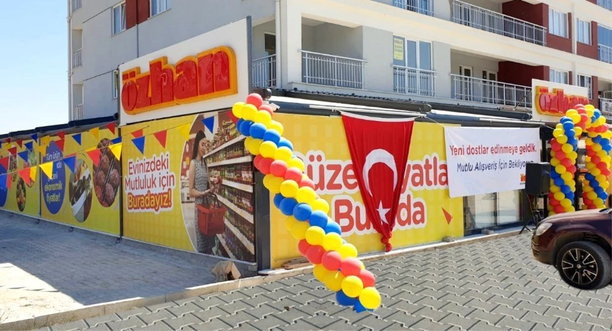 Özhan\'dan İrfaniye Mahallesine yeni mağaza