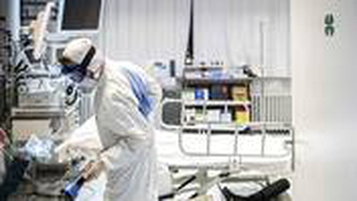 Son Dakika: Türkiye\'de 1 Eylül günü koronavirüs nedeniyle 47 kişi vefat etti, 1572 yeni vaka tespit edildi