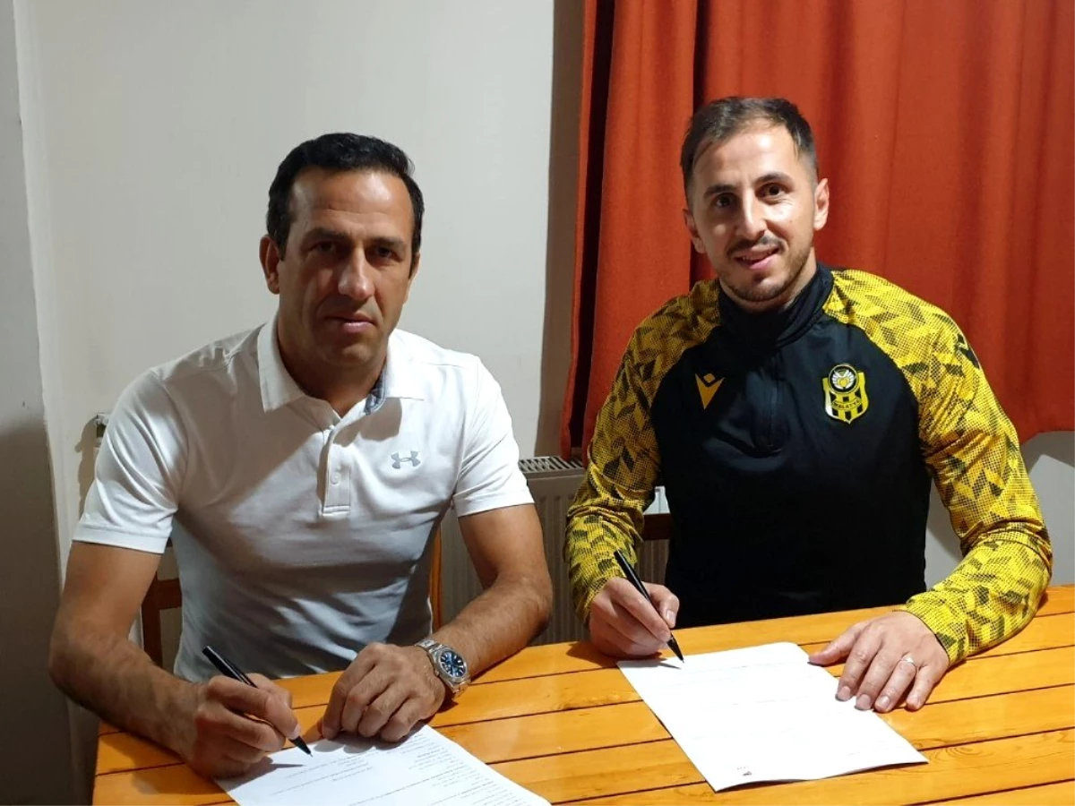 Yeni Malatyaspor Zeki Yavru\'nun transferini duyurdu