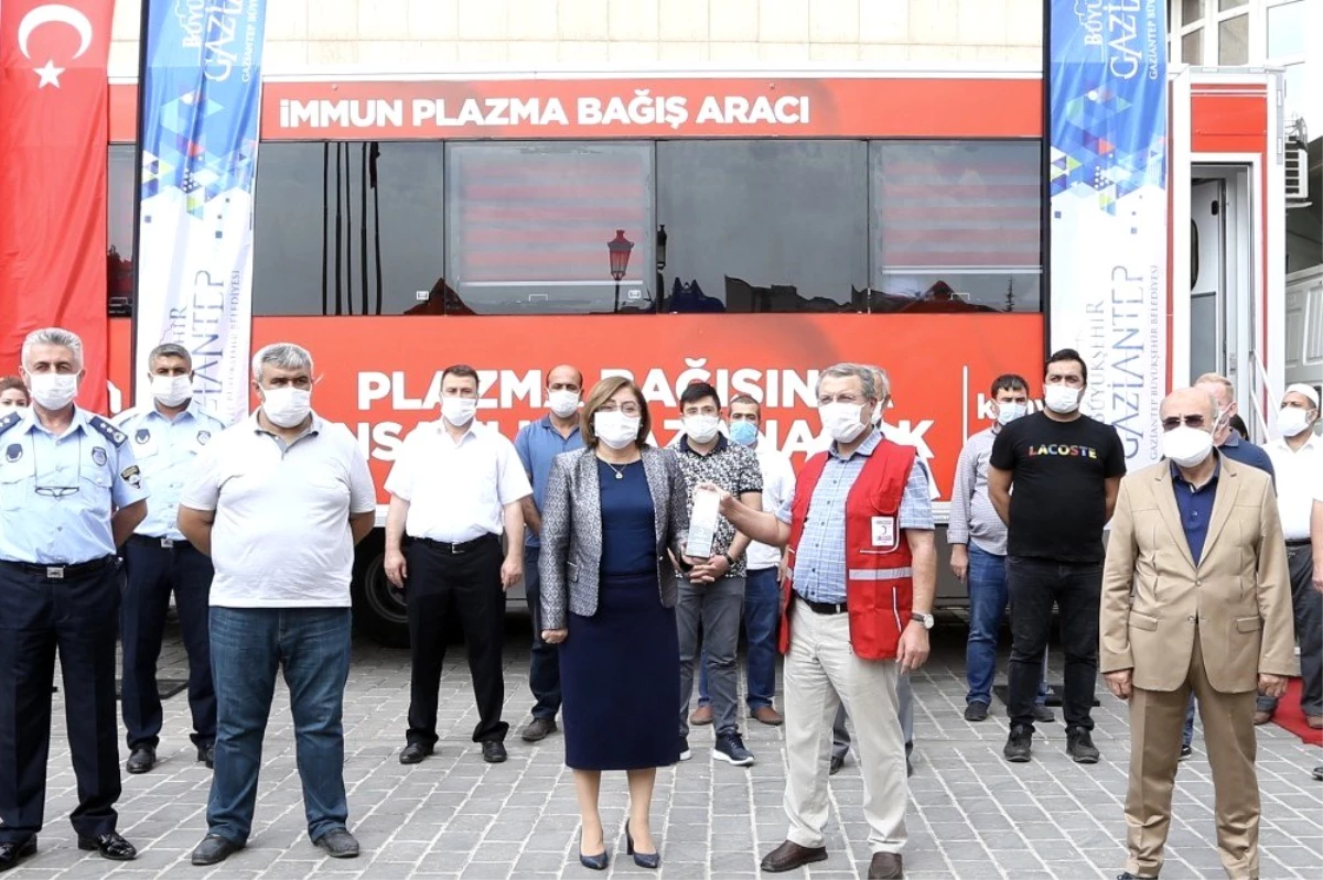 Büyükşehir personellerinden immün plazma bağışı