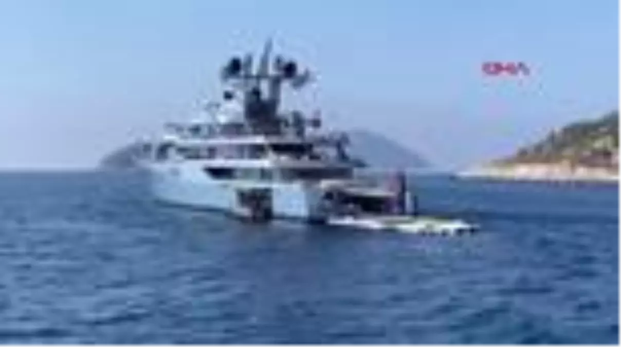 Rus milyarderin mega yatı \'Pacific\', Kaş\'ta