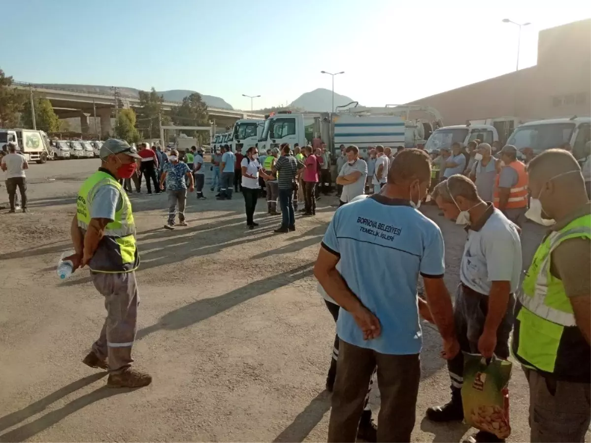 Bornova Belediyesinde temizlik işçileri iş durdurma eylemi yaptı