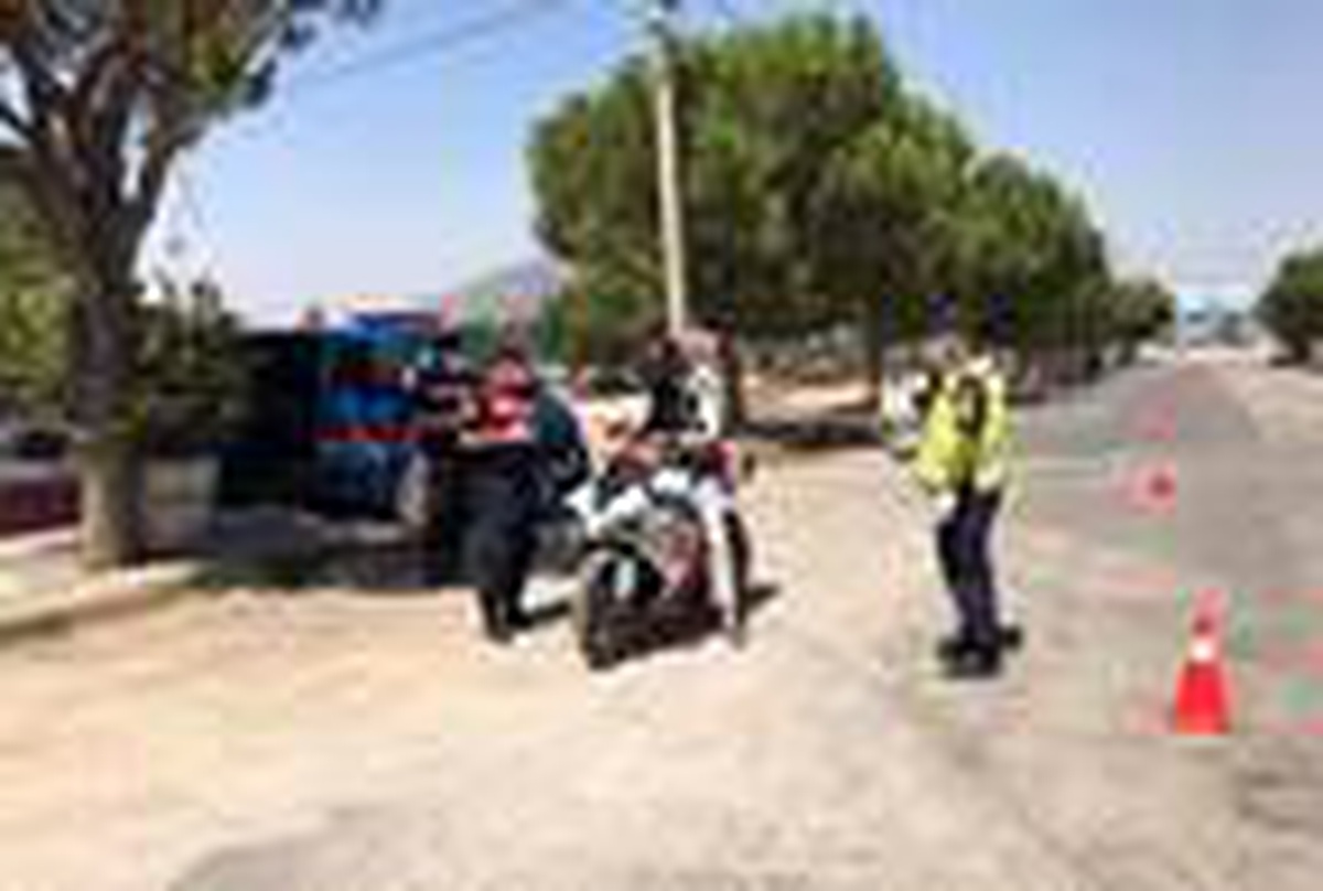 Denizli\'de 12 motosiklete trafikten men