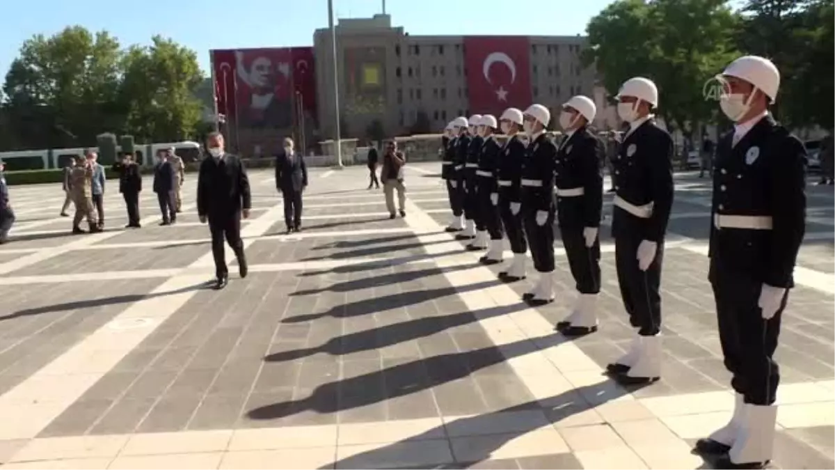 Son dakika haberi... Milli Savunma Bakanı Akar, Vali Akyıldız\'ı ziyaret etti