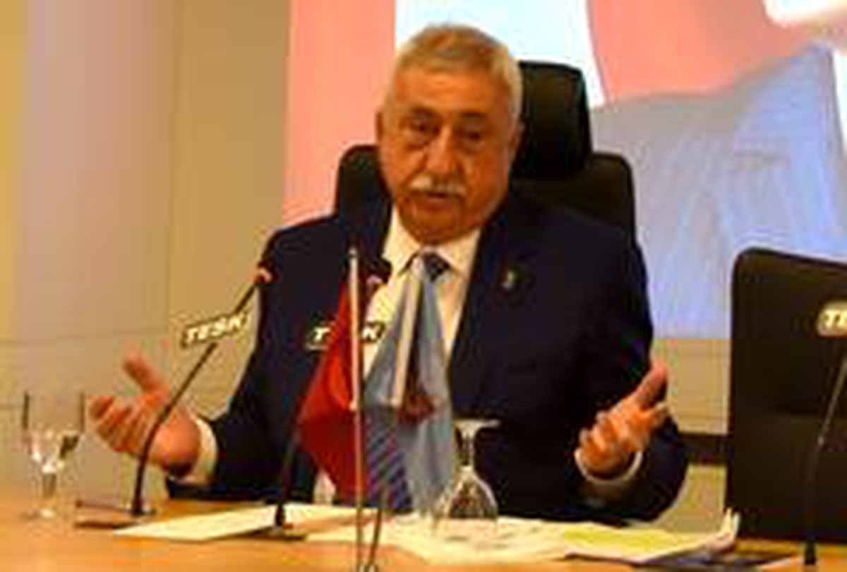 Palandöken: "Servislere özel destek yapılmalı"