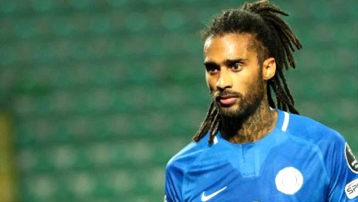 Armand Traore, Rizespor kariyerini dikkat çeken ifadelerle anlattı: Kaldığım evden beni attırdılar