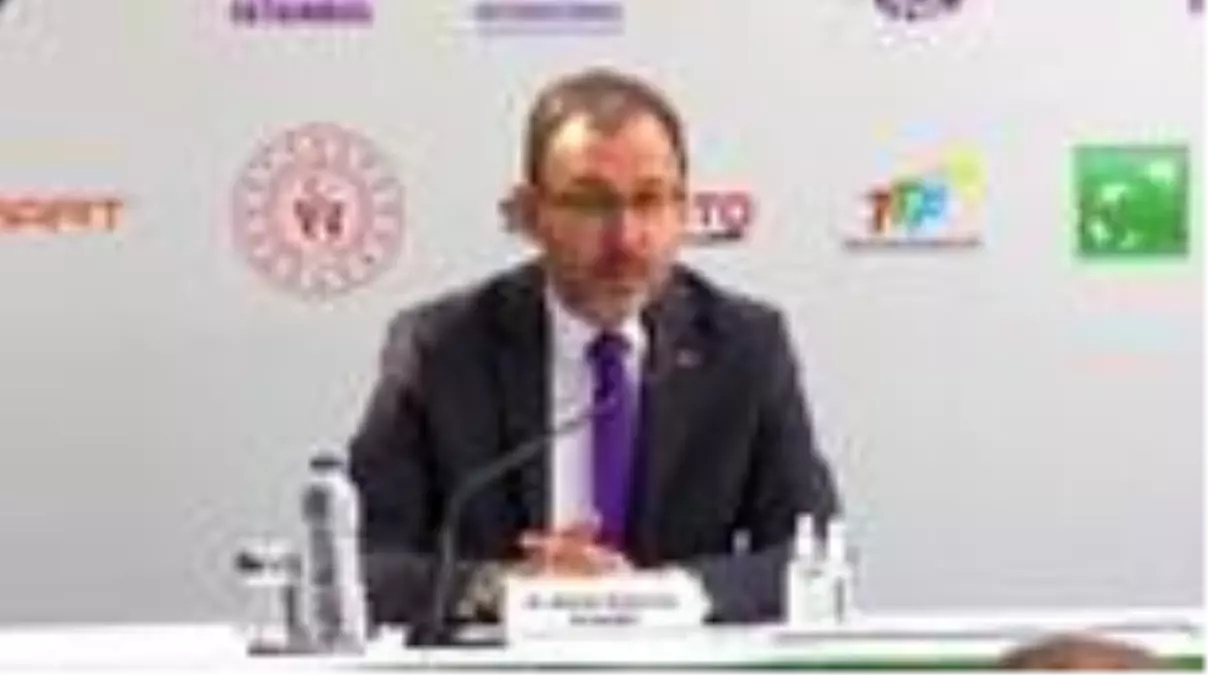 Son dakika haber! Gençlik ve Spor Bakanı Kasapoğlu, İstanbul Tenis Merkezi\'nin açılışında konuşma yaptı (3)