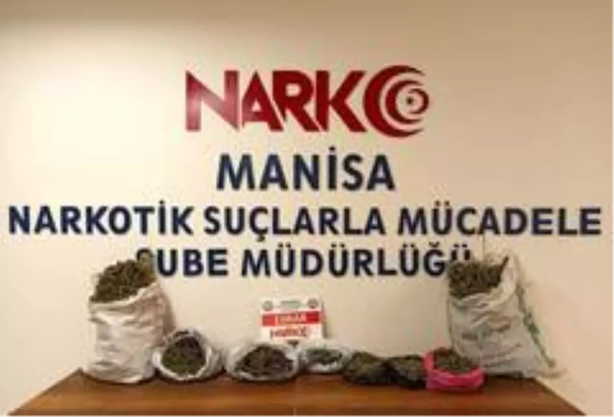 Manisa\'da uyuşturucu operasyonu: 6 kilogram esrar ele geçirildi