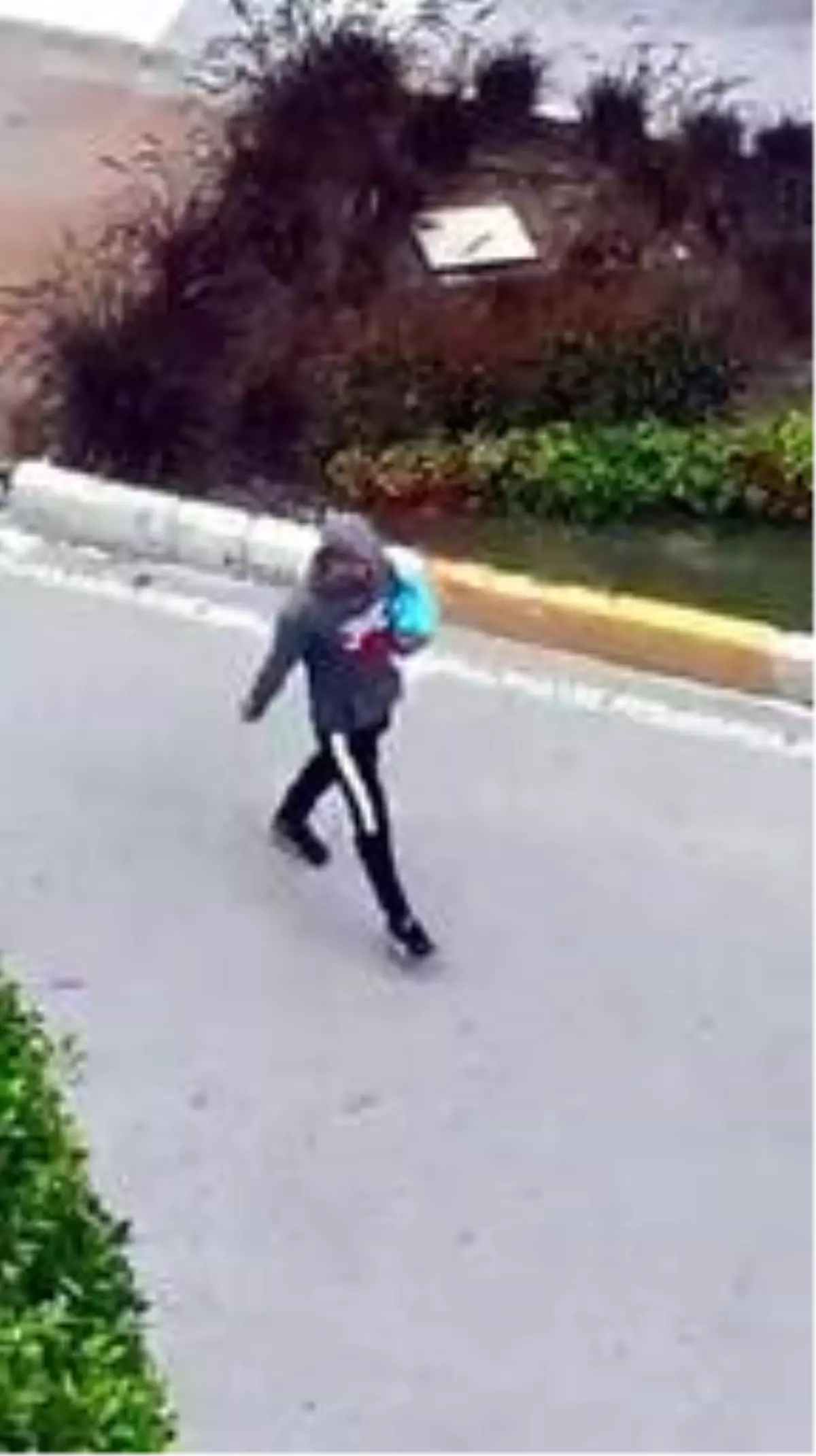 Son dakika haberleri... Park halindeki otomobile pompalıyla ateş açıldı, 19 yaşındaki Rabia öldü (2)