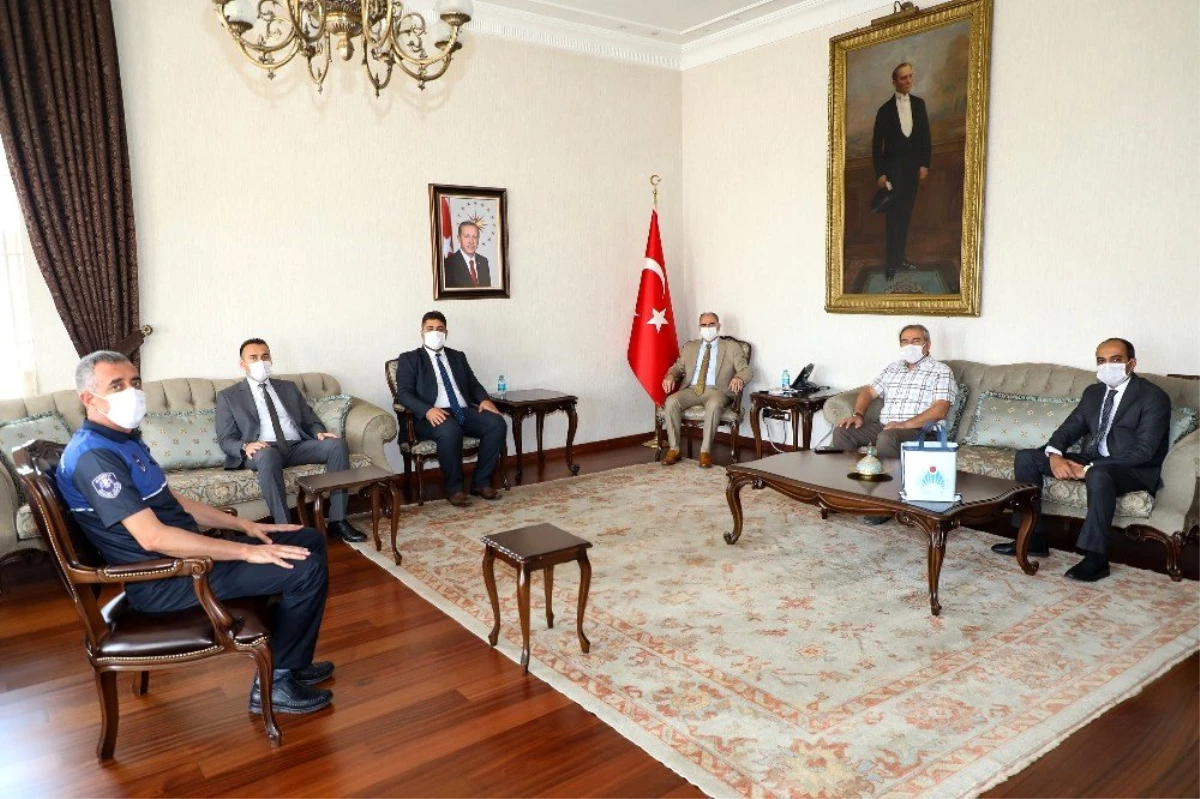 Zabıta\'dan Vali Özkan ve Başkan Altay\'a ziyaret