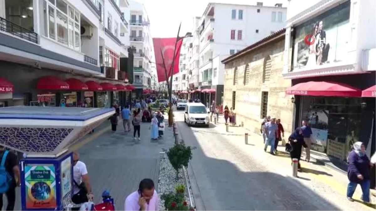 Başkan Ayhan\'dan turizm değerlendirmesi: "Bu sene turistler Sinop\'a akın etti"