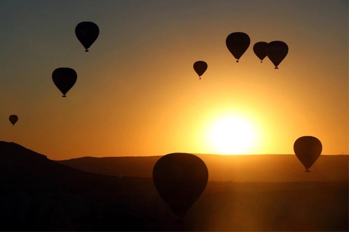 Kapadokya\'da sıcak hava balonları 4 gündür yapılamıyor