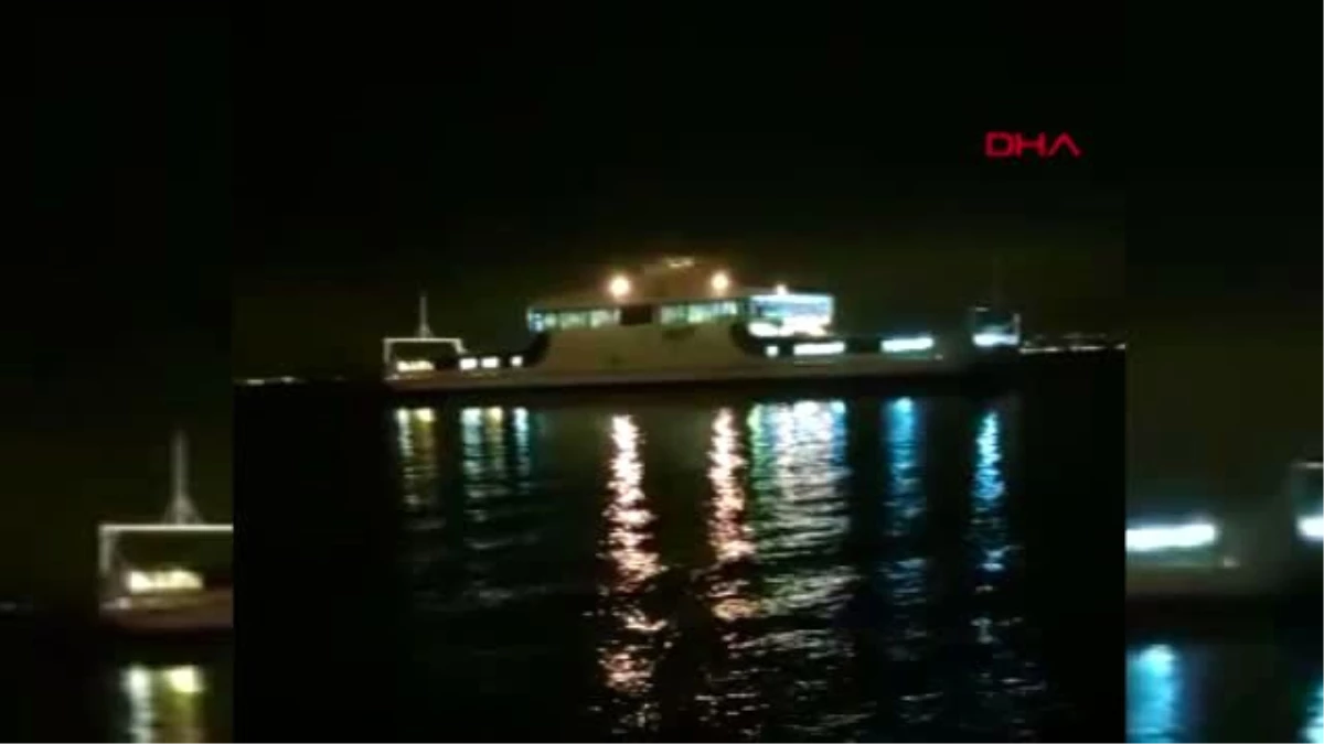 Yalova\'da feribot karaya oturdu