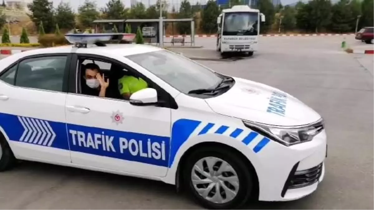 Son Dakika | KPSS adaylarını polis, sınava yetiştirdi