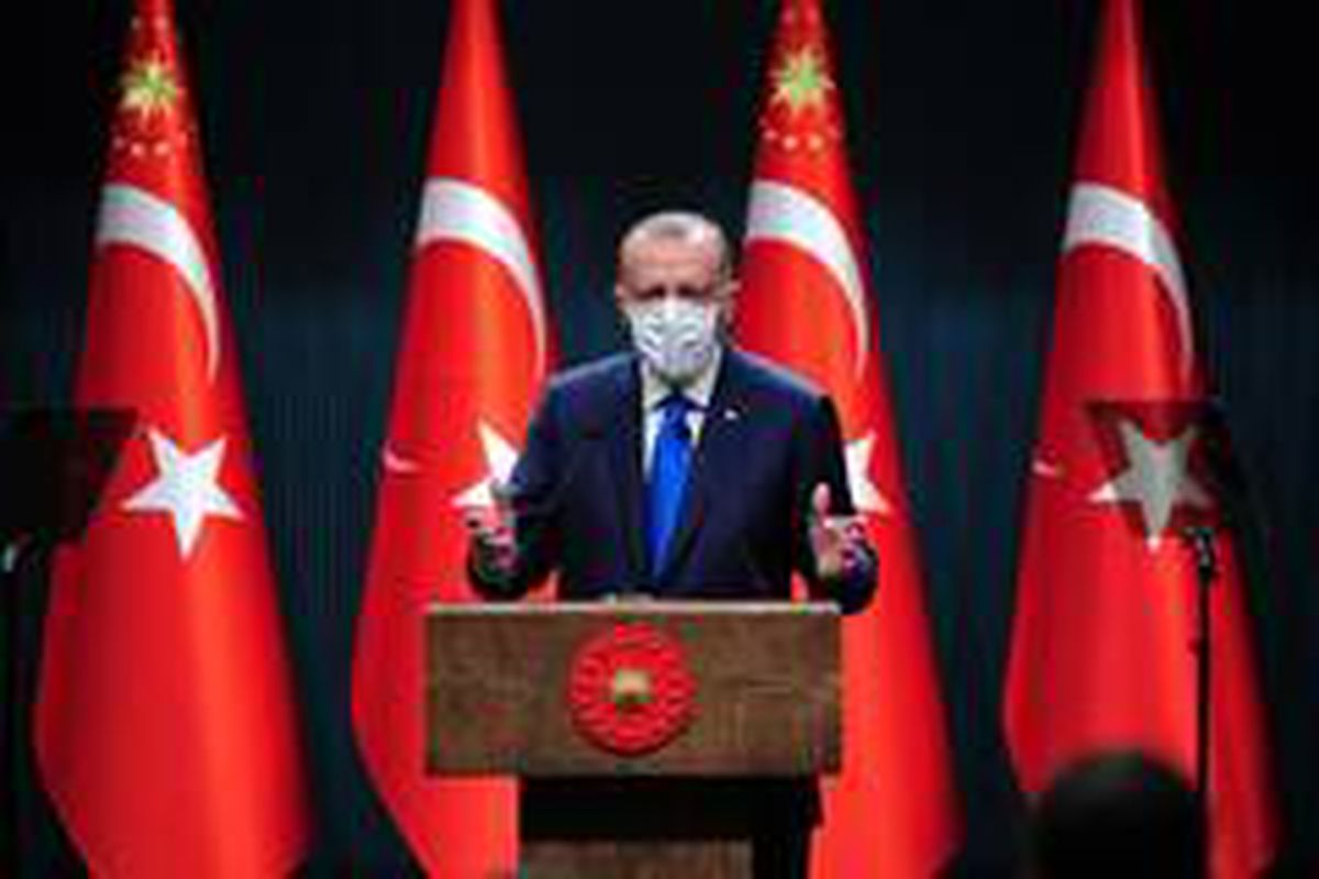 Cumhurbaşkanı Erdoğan: "Biz bize yeteriz kampanyasında toplanan 2 milyar 76 milyon liralık meblağı...