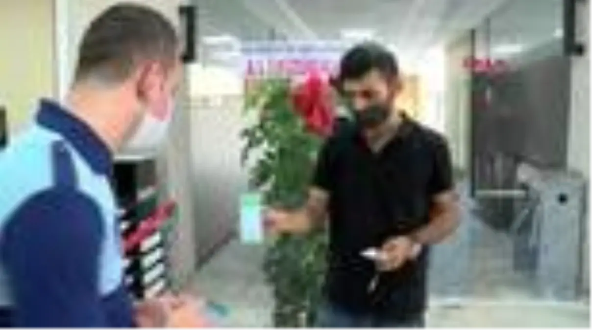 Son Dakika: Diyarbakır\'da, kamu kurumlarına girişte HES uygulaması başladı