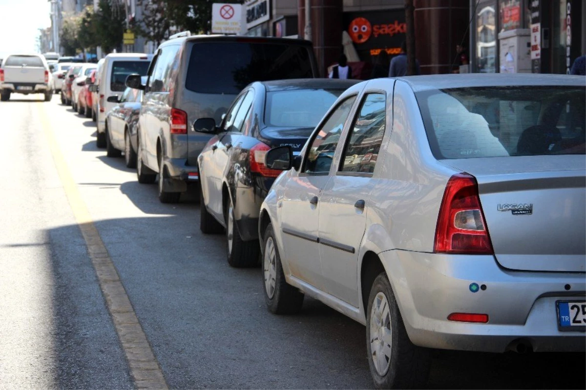 Erzurum\'da 4 bin 854 araç el değiştirdi