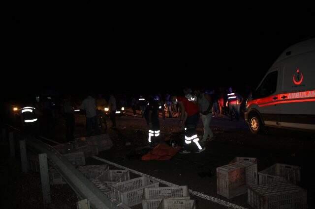 The first images come from the traffic accident in which 6 people lost their lives in Mardin