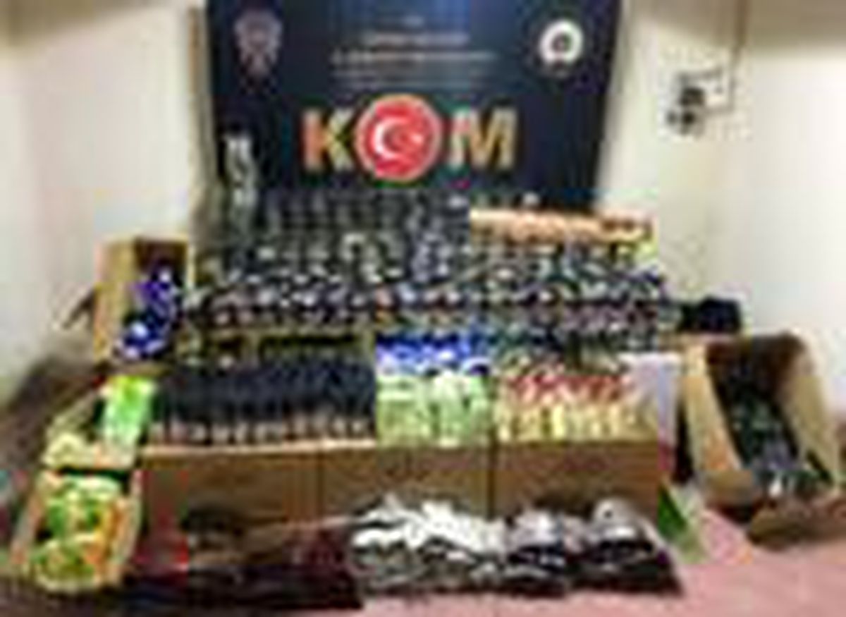 Bursa\'da 1500 kilo kaçak nargile tütünü ele geçirildi