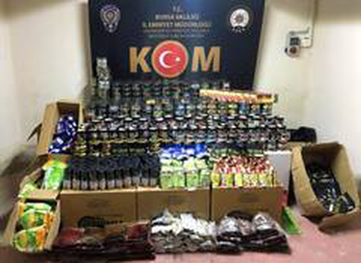 Son Dakika: Bursa\'da kaçak tütün operasyonu
