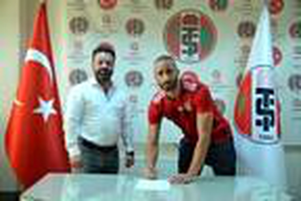 Turgutluspor\'a bir gurbetçi daha