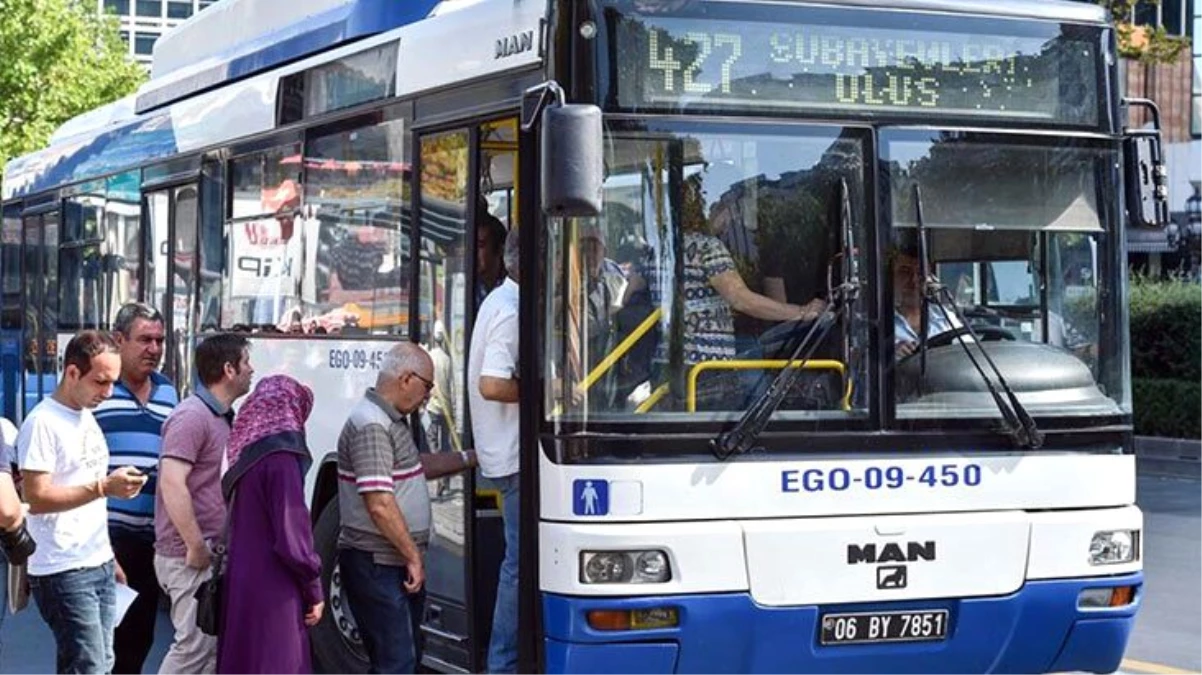Son Dakika! İstanbul\'un ardından Ankara\'da da ulaşımda yeni kurallar: Metroda kapasitenin yarısı, otobüslerde 3\'te 1\'i kadar ayakta yolcu alınacak