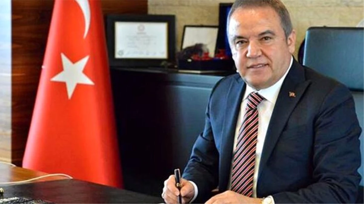 Koronavirüse yakalanan Antalya Büyükşehir Belediye Başkanı Böcek\'in tedavisi yoğun bakımda sürüyor