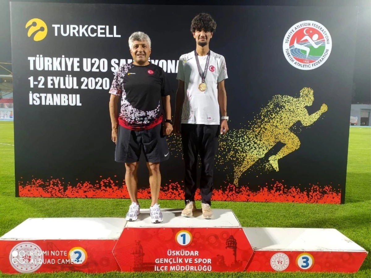 Vanlı atletler Türkiye şampiyonasından madalyayla döndüler