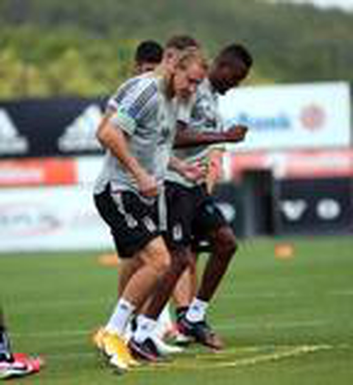 Beşiktaş\'ta Trabzonspor maçı hazırlıkları sürdü