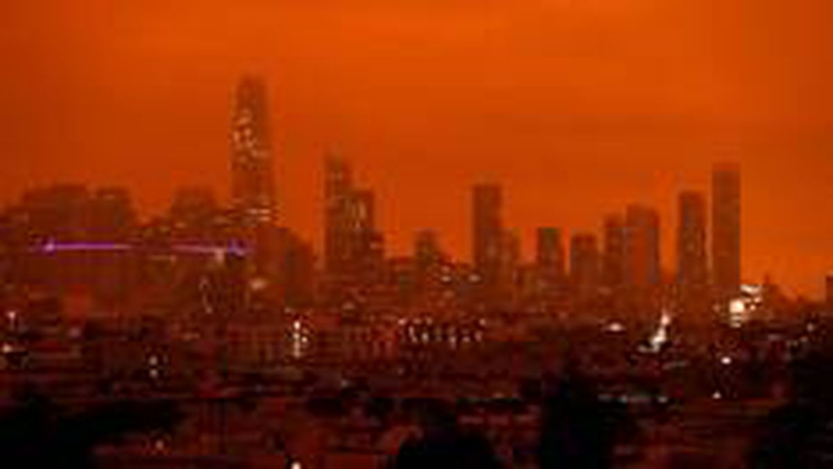 California yangınları nedeniyle San Francisco kızıla boyandı