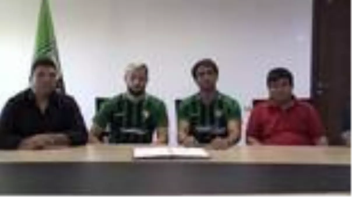 Denizlispor, Sakıb Aytaç ve Özer Özdemir\'i transfer etti