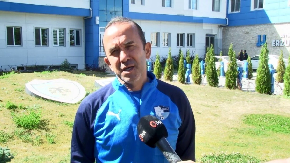 (Özel haber) Mehmet Özdilek: "Sahada her maçı kazanmak için her türlü mücadeleyi vereceğiz"