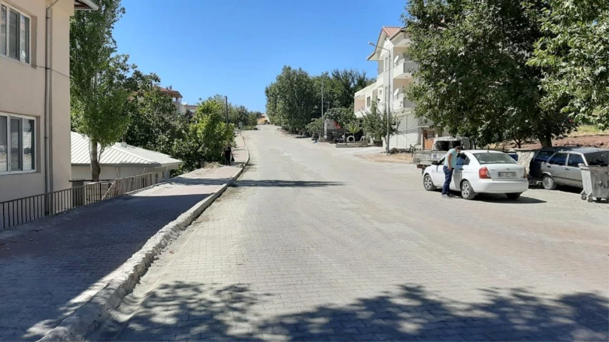 Tut ilçesinin giriş yolu yenilendi