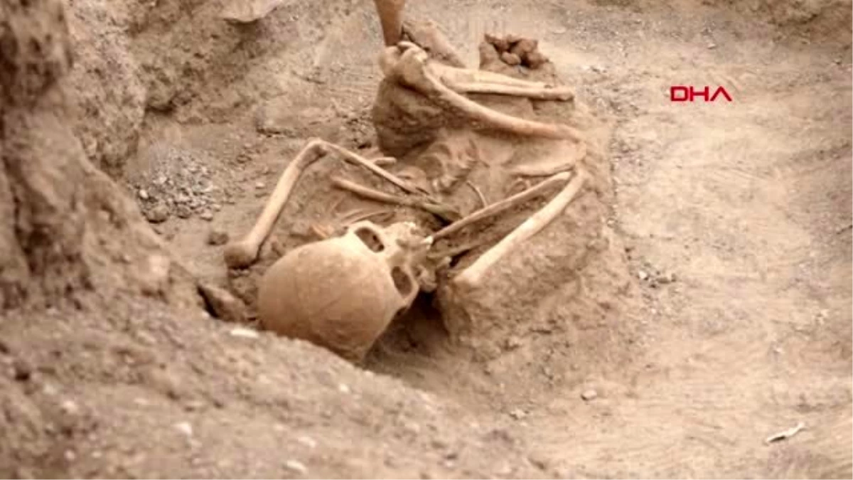 VAN Urartular\'a ait 2 bin 750 yıllık nekropoldeki iskeletlerde çürük diş çıkmadı