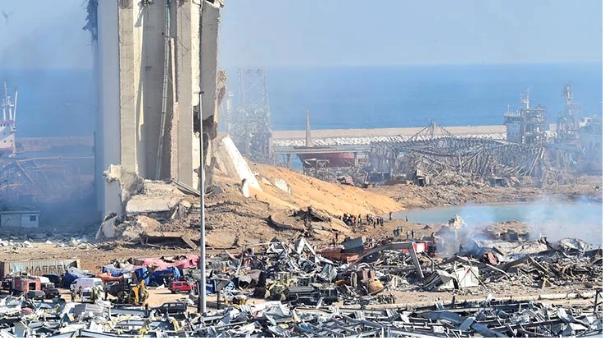 Beyrut Limanı\'nda patlayıcı madde yüklü 143 konteyner daha bulundu
