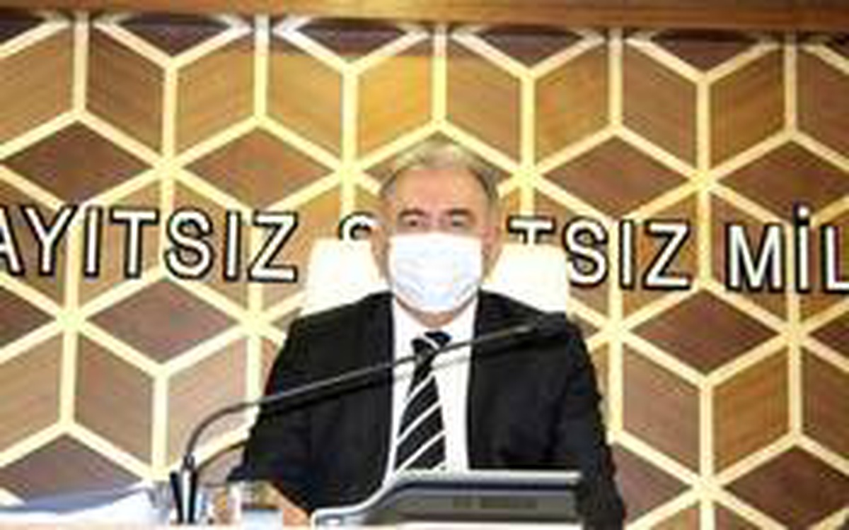 Büyükşehir Belediye Başkan Vekili Mehmet Hacıarifoğlu: "Başkan Böcek\'in durumu geçen günlere göre...