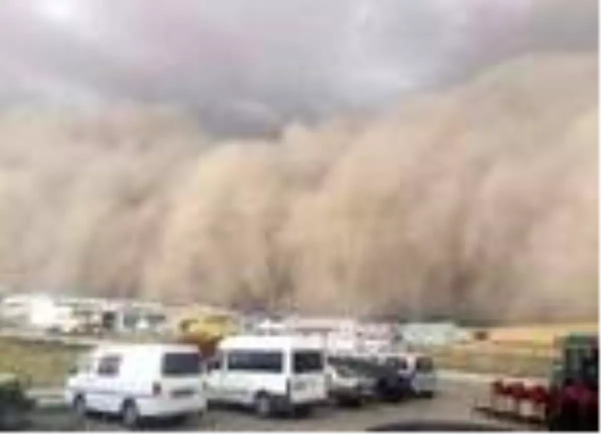 Ankara\'da kum fırtınası