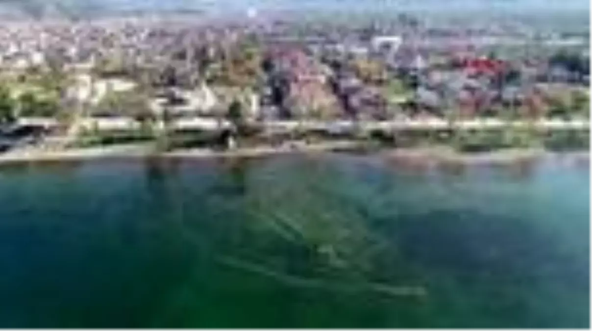 BURSA Sular çekildi, 2 bin yıllık bazilika yeniden görüldü