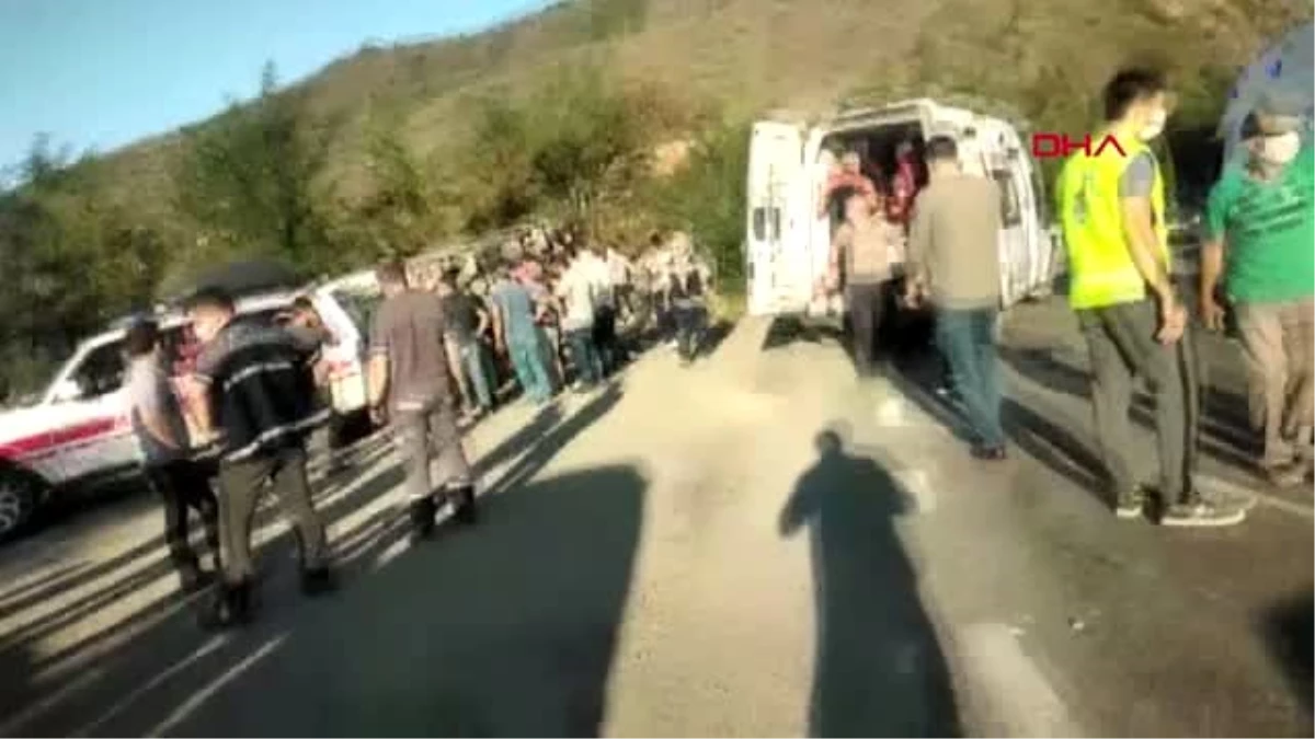 Son dakika haberi: Maden işçilerini taşıyan otobüs devrildi: 1 ölü, 10 yaralı