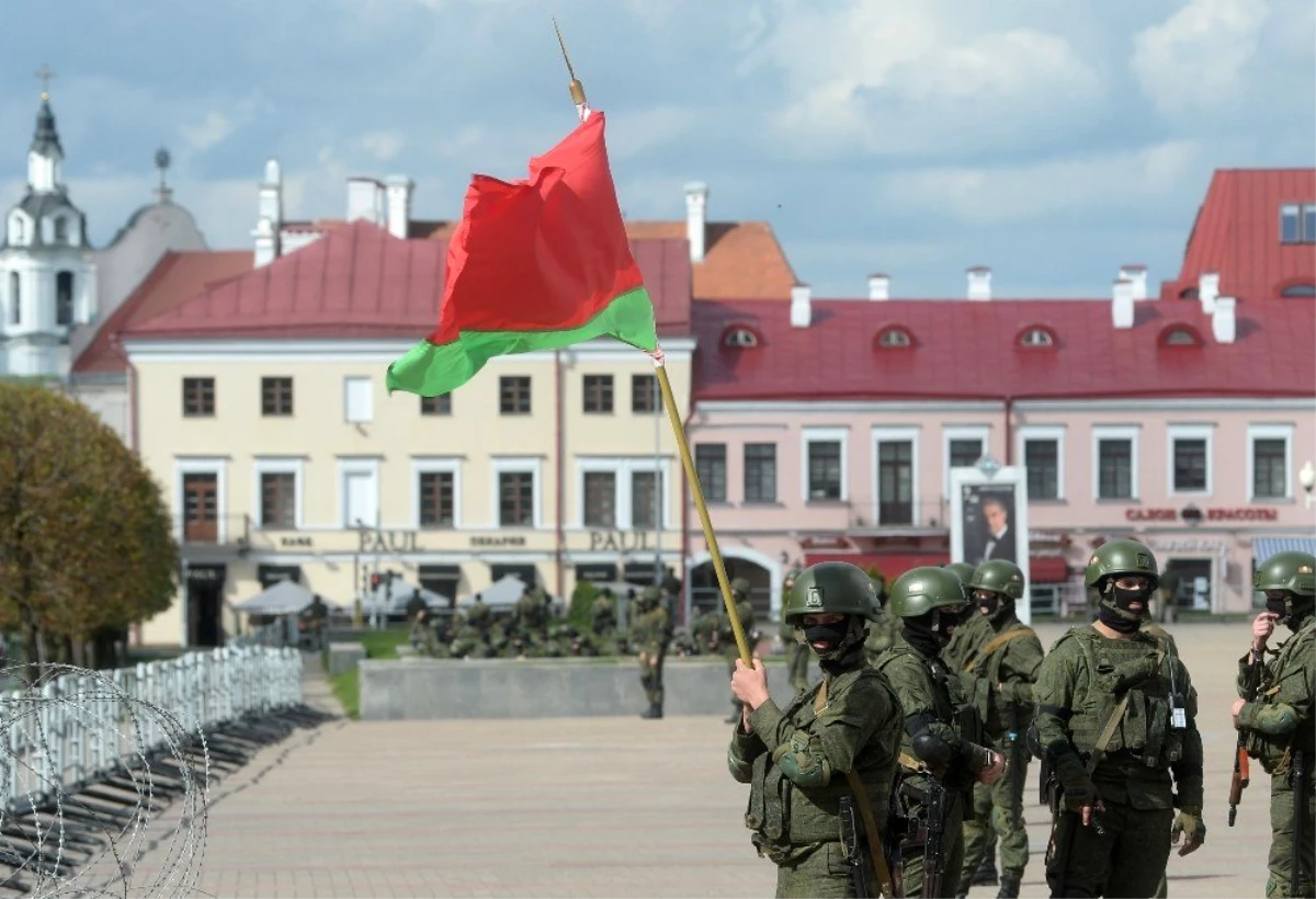 Belarus\'taki hükümet karşıtı protestolarda 250\'den fazla kişi gözaltına alındı