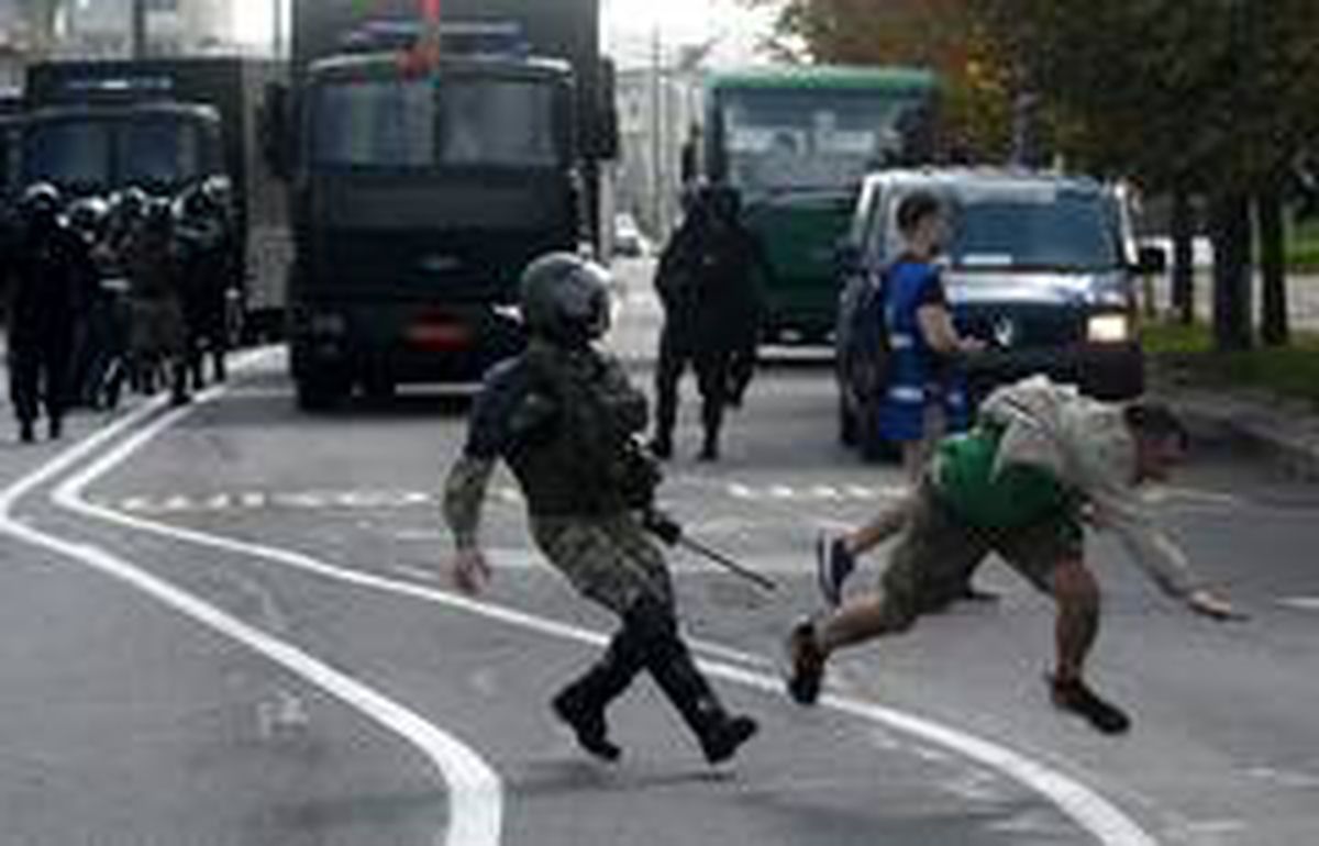 Son dakika... Belarus\'taki şiddetli protestolarda gözaltı sayısı 774\'e ulaştı