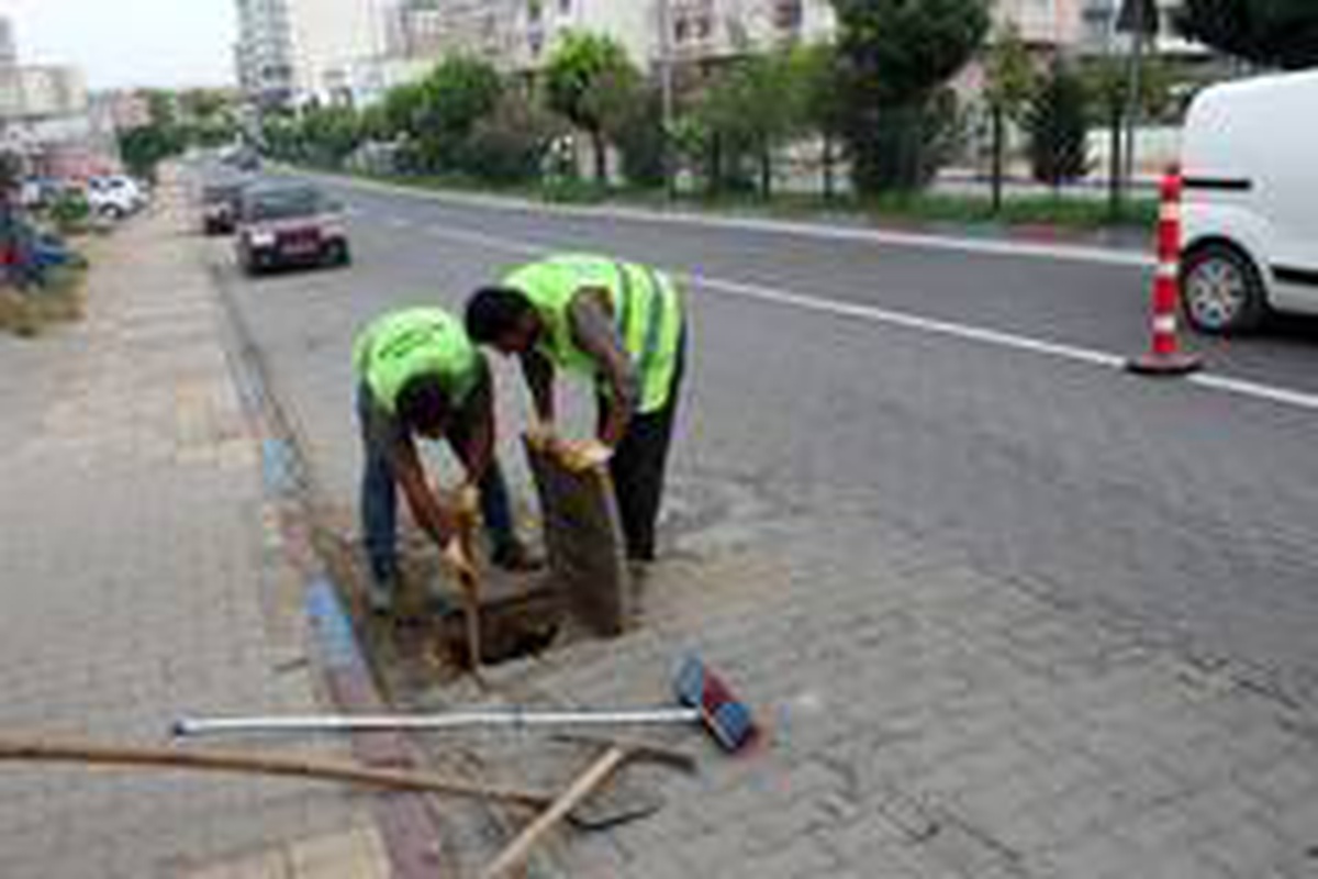 Kahta Belediyesi Kışa Hazırlık Çalışmalarına Başladı