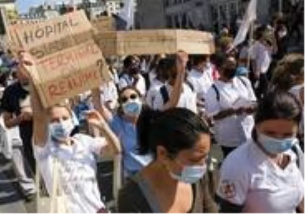 Koronavirüs: Belçika\'da sağlık çalışanları hükümeti protesto etti, 35 kişi gözaltına alındı