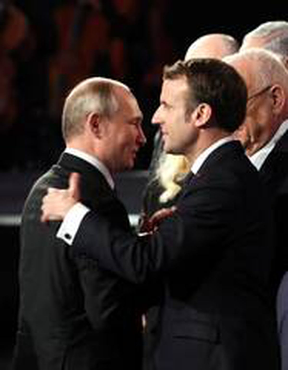 Putin ve Macron\'dan telefon görüşmesi