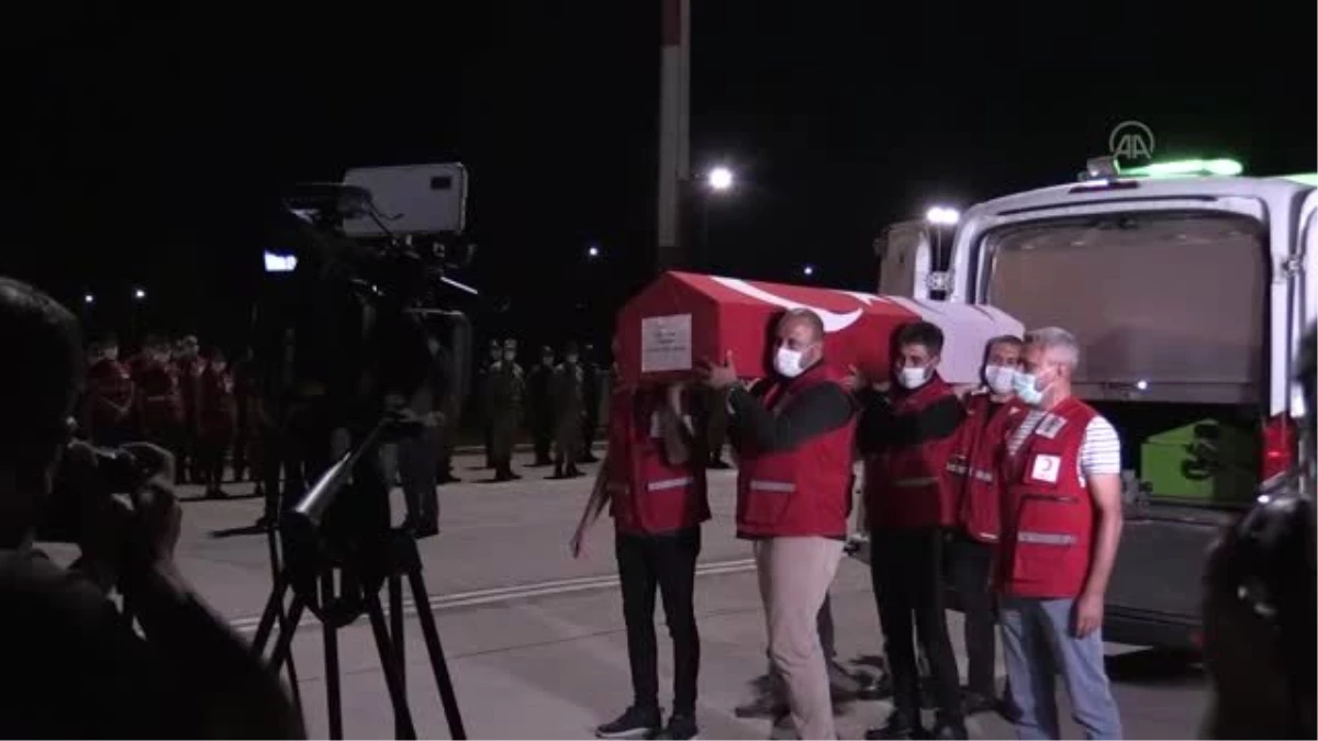 Son dakika gündem: Şehit Türk Kızılayı personeli Mehmet Arif Kıdıman için tören düzenlendi
