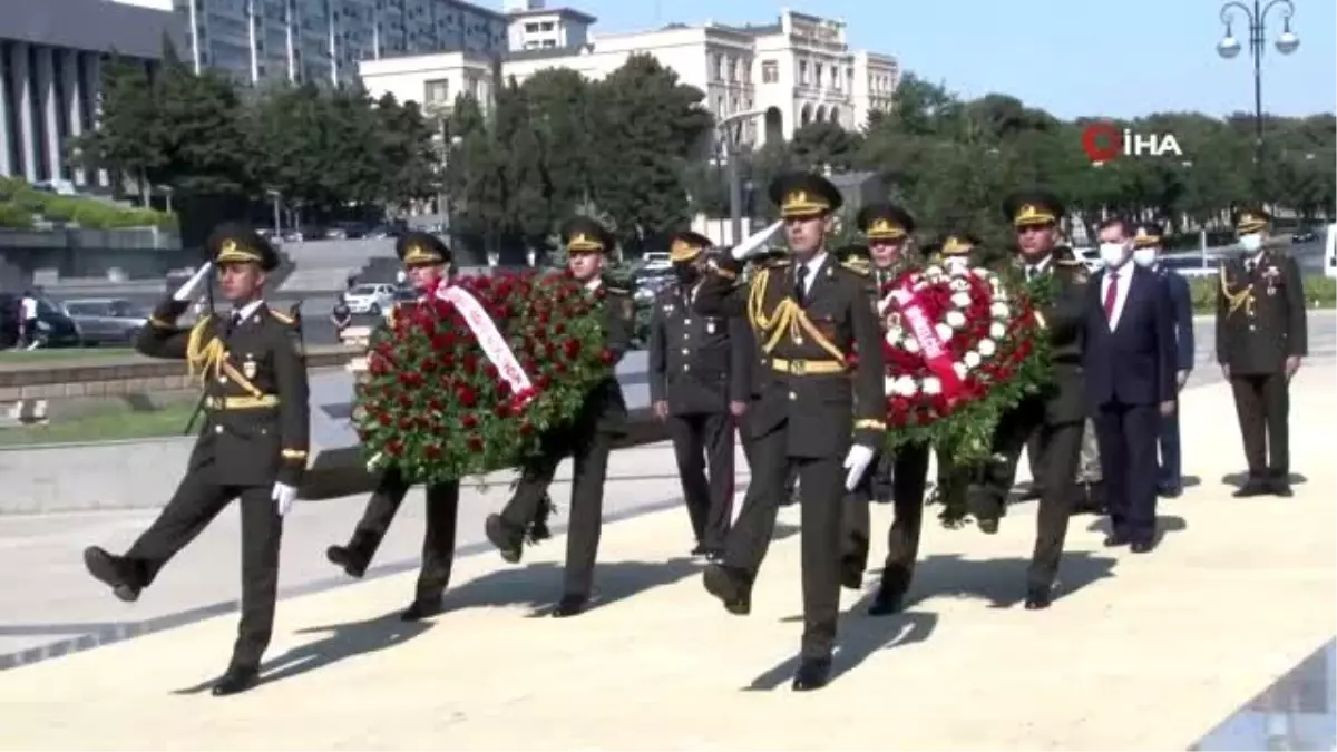 Bakü\'nün kurtuluşunun 102. yıl dönümü törenle kutlandı