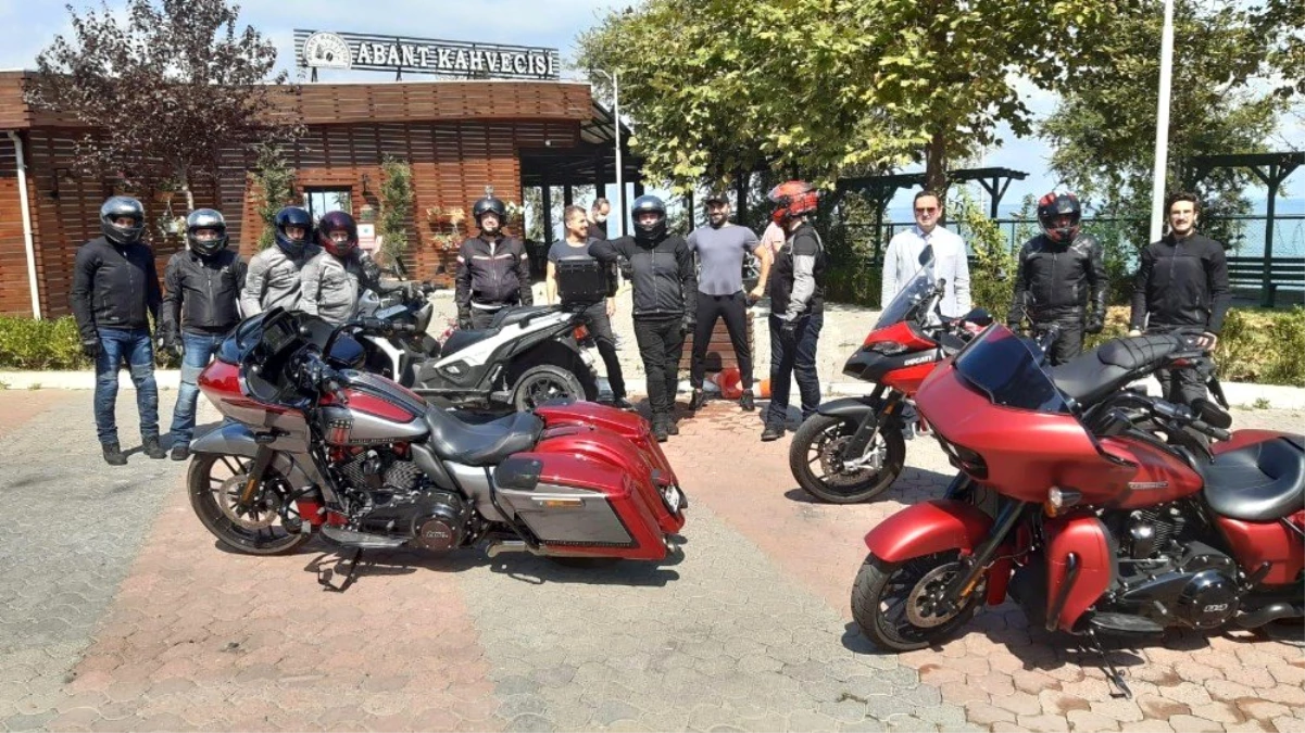 Başkan Yanmaz klasik motosiklet tutkunlarıyla