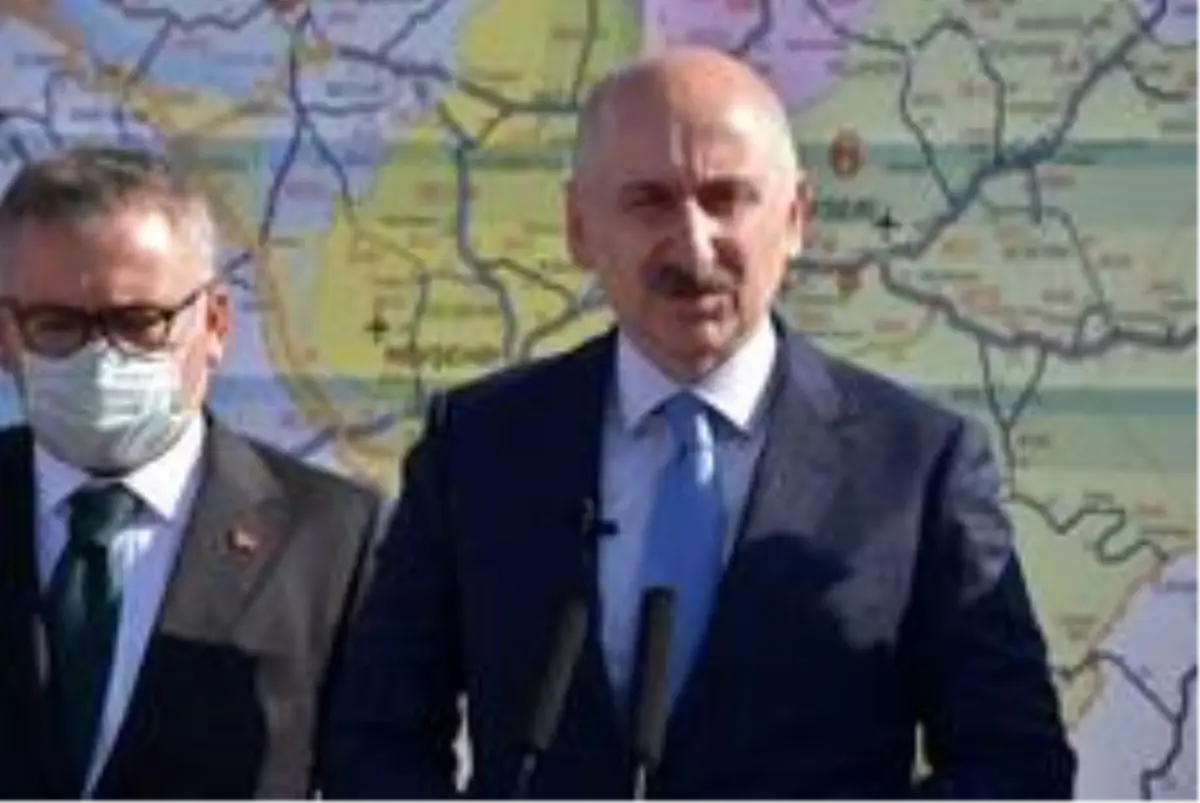 Adil Karaismailoğlu: "Yerli uydu 2022\'de fırlatılacak"